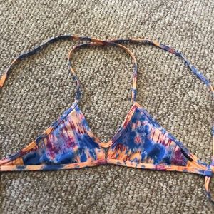 Jolyn X Mallyce Vent Top